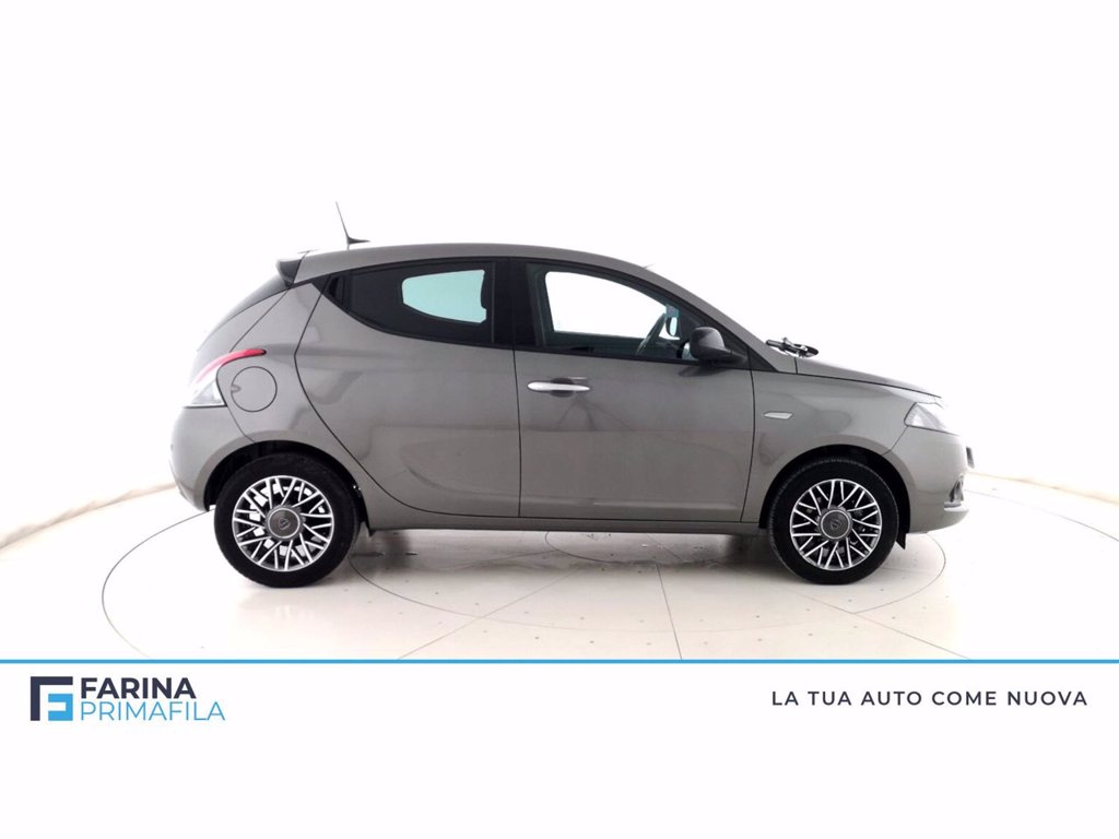 LANCIA Ypsilon 1.0 firefly hybrid gold plus s&s 70cv 5p.ti