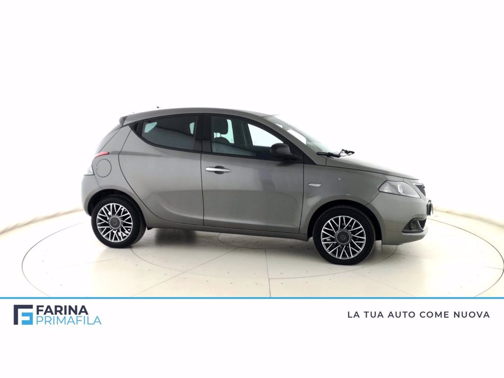 LANCIA Ypsilon 1.0 firefly hybrid gold plus s&s 70cv 5p.ti