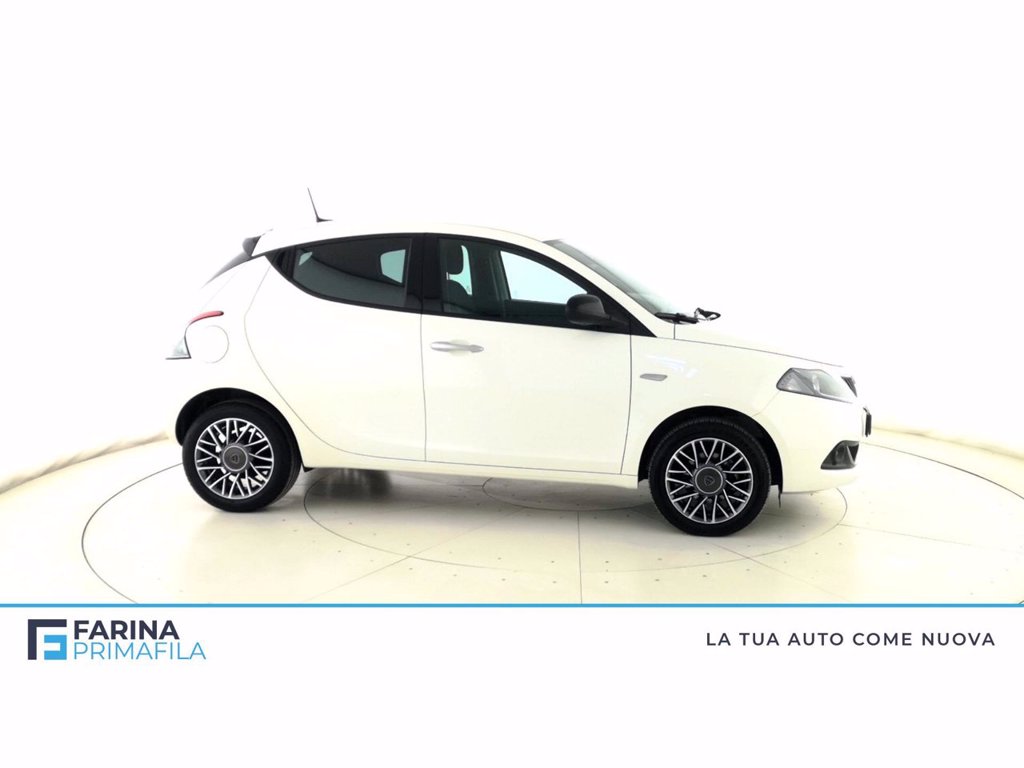 LANCIA Ypsilon 1.0 firefly hybrid gold plus s&s 70cv 5p.ti